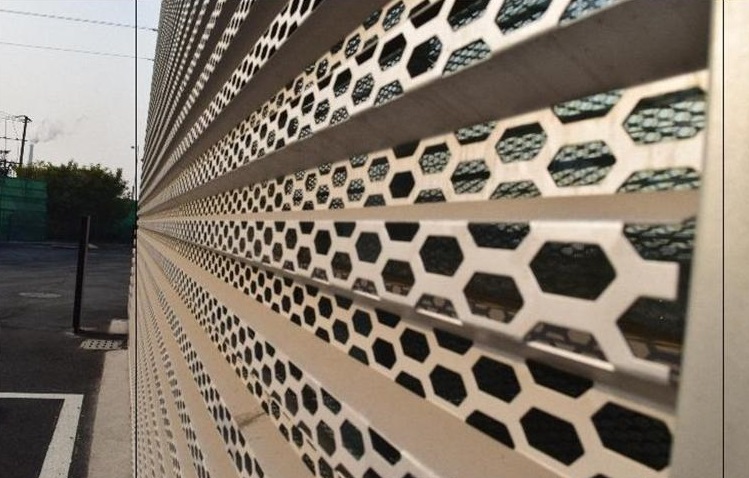 長(zhǎng)城墻體鋁單板