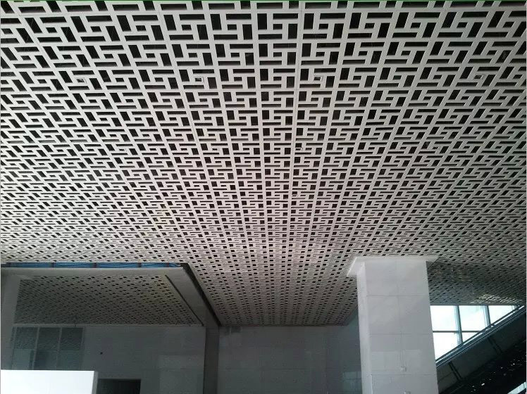 鏤空吊頂鋁單板