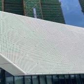 氟碳?jí)w鋁單板