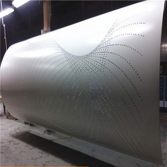 弧形鏤空鋁單板