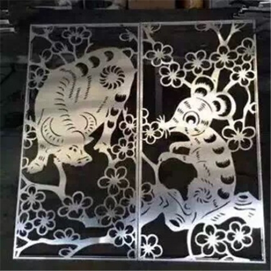 鏤空沖孔鋁單板